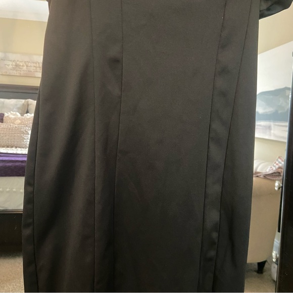 Off the shoulder puff + ruffle sleeve LBD - Picture 14 of 14